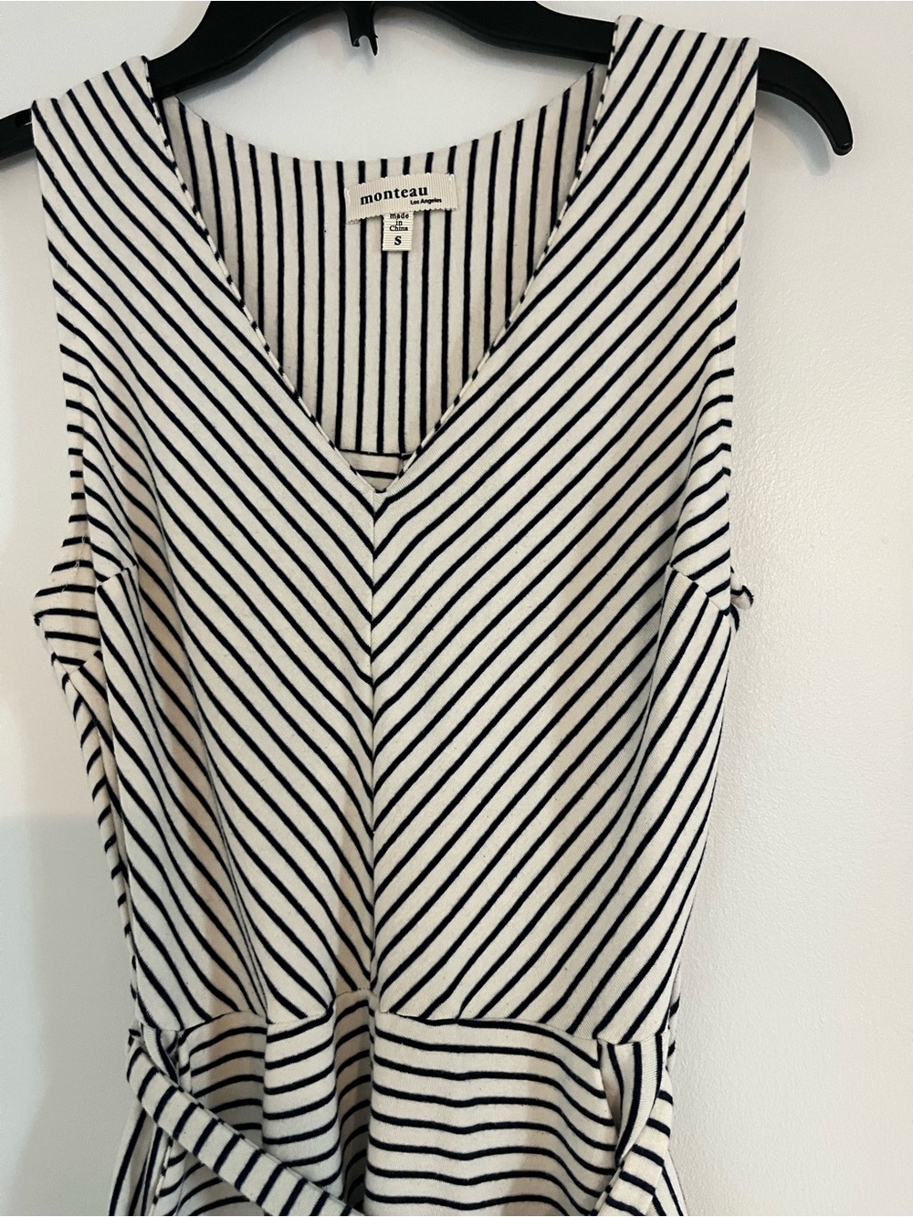 Monteau Sleeveless V-Neck Striped Belted Dress - White/Black Size Small - Picture 4 of 11
